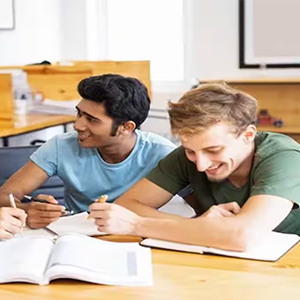 What is the Great Indian Dream Scholarship for studying in the US